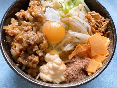 ガッツリ二郎系! まぜそば☆ニンニク入り☆